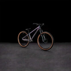 CUBE FLYING CIRCUS - 26" Dirt Bike - 2023 - Galactic / Black A00 -Fiets Series Winkel 618300 p 002201 1396794 1