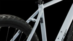 CUBE NATURE Pro - Cross Bike - 2023 - Frostwhite / Grey -Fiets Series Winkel 645150 d 0122401 1397220