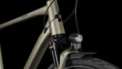 CUBE KATHMANDU Pro - Trekkingfiets - 2023 - Flashstone / Black 17 CUBE KATHMANDU Pro - Trekkingfiets - 2023 - Flashstone / Black -Fiets Series Winkel 648310 d 0425351 1400085