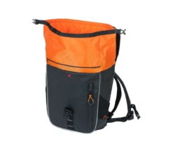 Basil Miles Tarpaulin Nordlicht Fietsrugzak - Zwart/oranje -Fiets Series Winkel basil miles tarpaulin fahrradrucksack nordlicht 17 d 884213