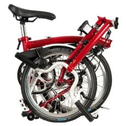 Brompton C Line Utility - 3-Speed - High Bar - Extended Seatpost - Dynamo - 16" Folding Bike - 2022 - House Red Matt -Fiets Series Winkel c line utility 3 speed high bar extended seatpost dynamo house red matt 3 1217623