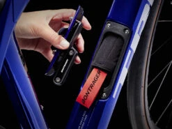 Trek DOMANE SL 6 Gen 4 105 Di2 Carbon Road Bike - 2023 - Hex Blue 21 Trek DOMANE SL 6 Gen 4 105 Di2 Carbon Road Bike - 2023 - Hex Blue -Fiets Series Winkel domanesl6 alt3 1332745