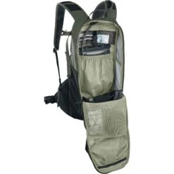 EVOC Ride 12L Backpack + 2L Hydration Bladder - Dark Olive 13 EVOC Ride 12L Backpack + 2L Hydration Bladder - Dark Olive -Fiets Series Winkel evoc ride 12 11 1340712