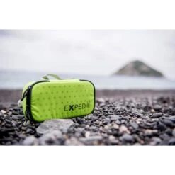 Exped Padded Zip Pouch - S - Black 10 Exped Padded Zip Pouch - S - Black -Fiets Series Winkel exped in action 362 1210600 1