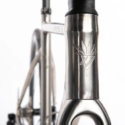 Falkenjagd ARISTOS R SPEEDGRAVEL GET FAST - Titanium Bike - 2023 -Fiets Series Winkel falkenjagd aristos r speed gravel 12 1326795