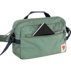 FJÄLLRÄVEN Fjällräven High Coast Crossbody Tas - 3L - Patina Green -Fiets Series Winkel fjaellraeven high coast crossbody bag dawn blue 8 1505786 3