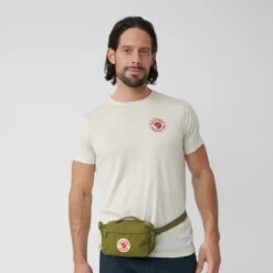 FJÄLLRÄVEN Fjällräven Kånken Heuptasje - Arctic Green -Fiets Series Winkel fjaellraeven kanken hip pack 9 1130047