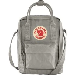 FJÄLLRÄVEN Fjällräven Kånken Sling Schoudertas 2.5L - Fog -Fiets Series Winkel fjaellraeven kanken sling bag fog 1 1025578