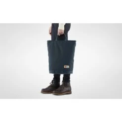 FJÄLLRÄVEN Fjällräven Vardag Totepack Tas / Rugzak - 20L - Royal Purple -Fiets Series Winkel fjaellraeven vardag totepack bag acorn 2 1027342