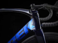 Trek Madone SL 7 Ultegra Di2 Road Bike - 2023 - Deep Dark Blue -Fiets Series Winkel madonesl7 alt2 1228468