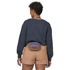 Patagonia Ultralight Black Hole Mini Riemtas 1L - Patchwork: Obsidian Plum -Fiets Series Winkel patagonia ultralight black hole mini 1l hip pack patchwork obsidian plum 4 1549559