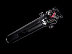 Trek SUPERCALIBER 9.6 SLX/Deore Mountain Bike - 2023 - Radioactive Red /Trek Black 18 Trek SUPERCALIBER 9.6 SLX/Deore Mountain Bike - 2023 - Radioactive Red /Trek Black -Fiets Series Winkel supercaliber96 alt2 1045726