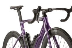 BMC TIMEMACHINE ROAD 01 ONE - Carbon Roadbike - 2023 - Carbon / White -Fiets Series Winkel timemachine road 01 one prp blk cbn detail 01 1412208